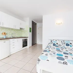 Apartamento Nice Studio In Siesta 2 In Puerto 1, Alcúdia